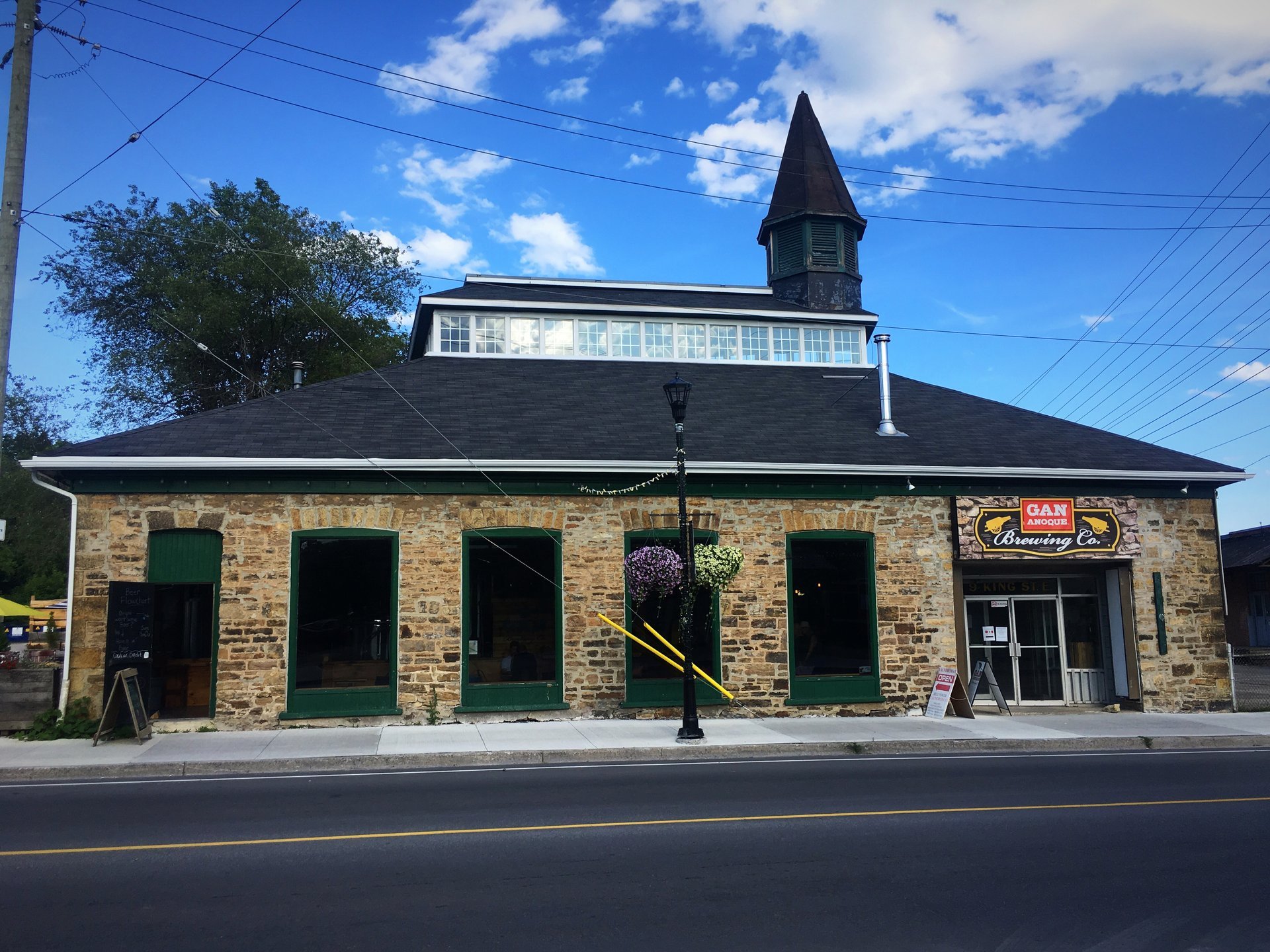 Exterior of Gananoque Brewing Co.