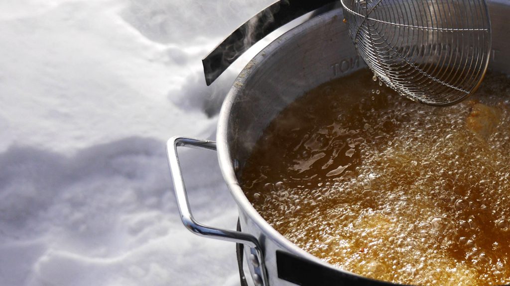 Boiling syrup.